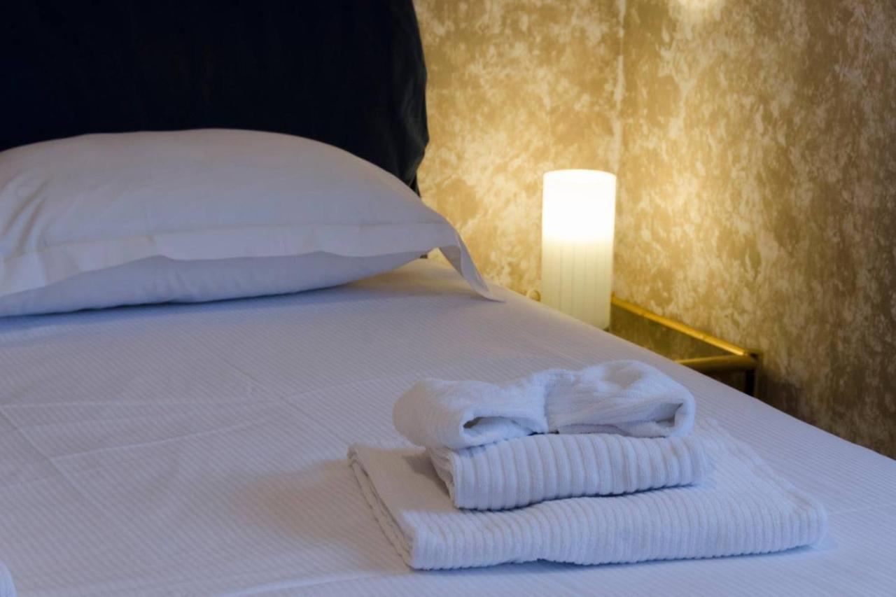 Altido Elegant 1 Bedroom Apt Moments From The Sea Γένοβα Εξωτερικό φωτογραφία